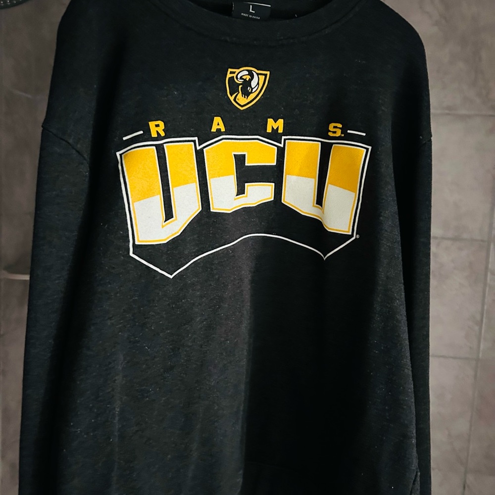 VCU Rams Sweatshirt crewneck men’s large